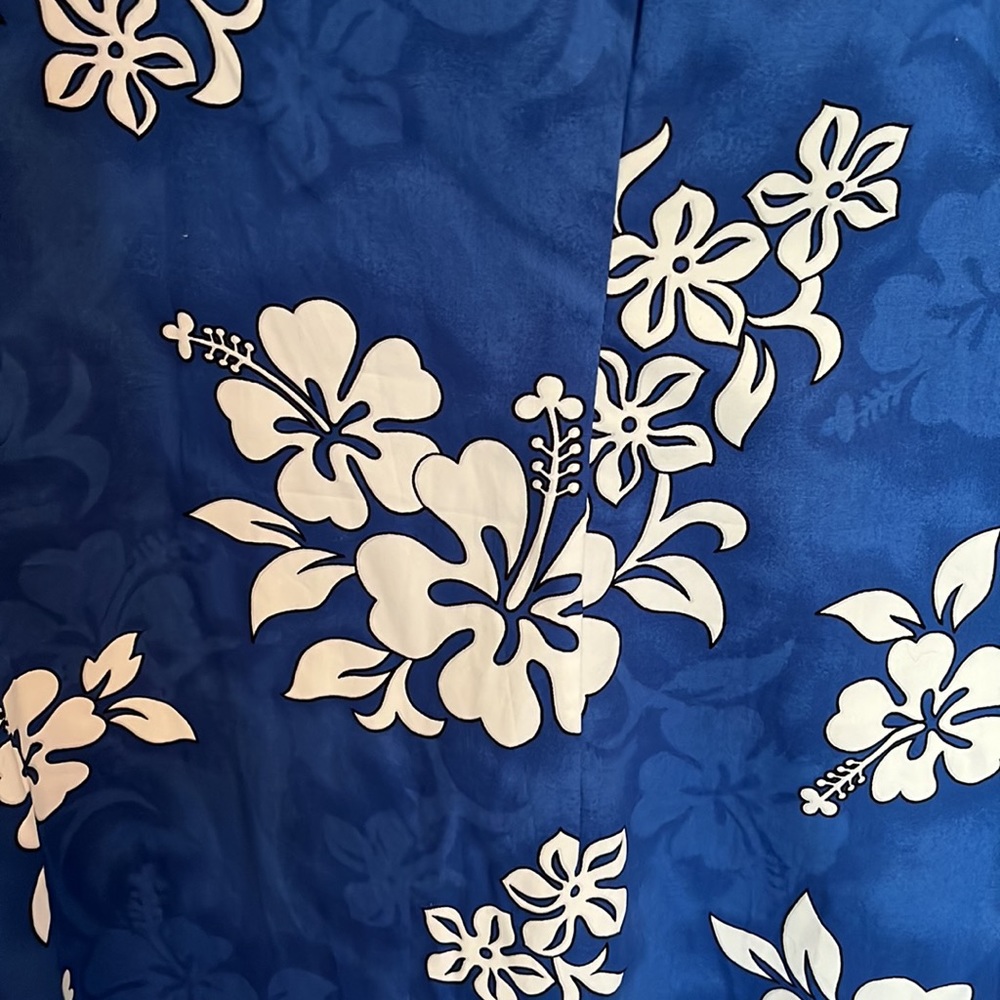 NWT Pacific Legend Authentic Hawaiian Dress - Picture 3 of 7
